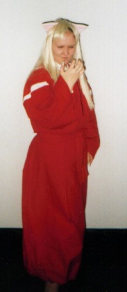 Inu-Yasha animesarjasta Inu-Yasha, cosplayer K-chan